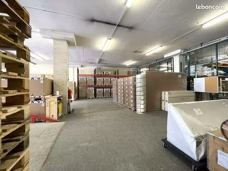 depot - entrepot 1477 m² saint laurent du var