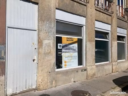 bureaux en rdc – 72 m² – disponibles dès mars 2026