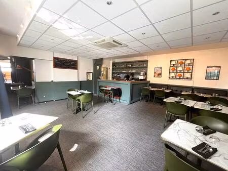 local commercial à louer