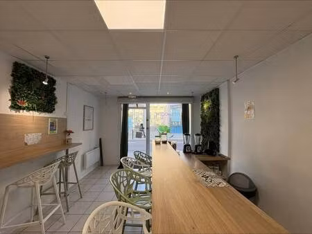 local commercial à louer