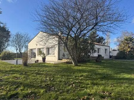 vente maison à la chapelle-achard (85150) : à vendre / 128m² la chapelle-achard