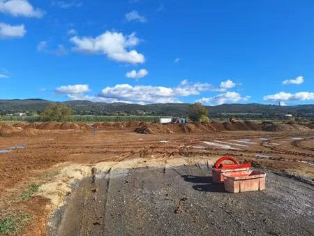 terrain constructible viabilisé à vendre