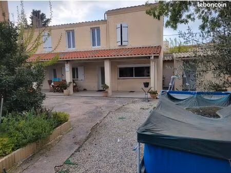 loue maison avec un studio