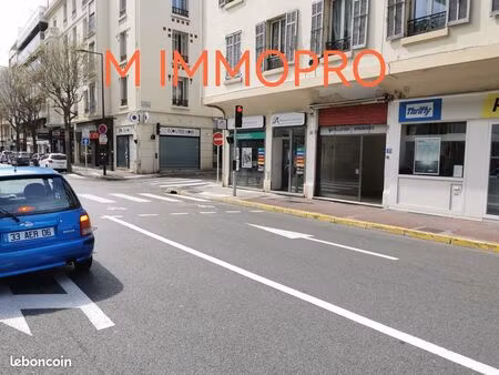 local commercial 16 m² antibes