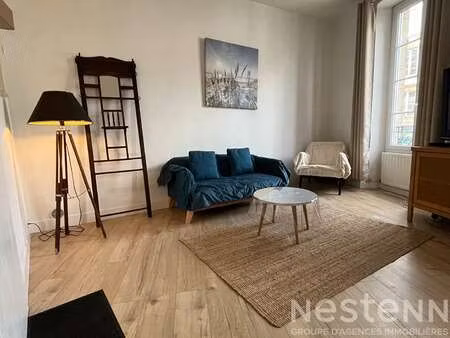 location appartement 2 pièces meublé à auray (56400) : à louer 2 pièces meublé / 42m² aura