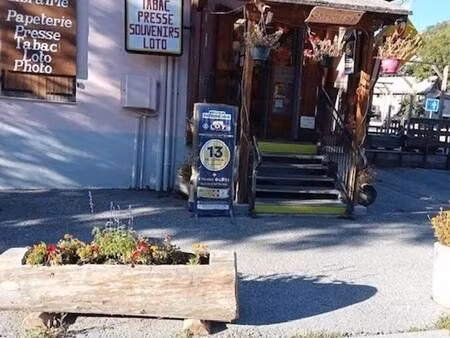 local commercial à vendre