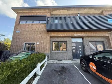 bien professionnel à louer à essene € 350 (lfxmo) - immo de ras | zimmo