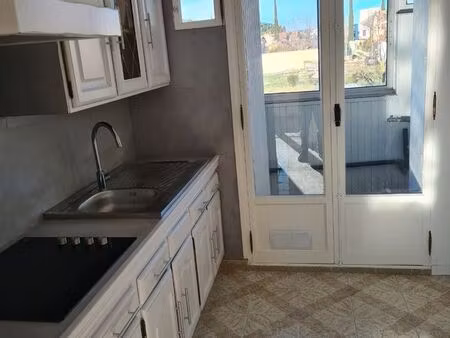 location t4 gardanne