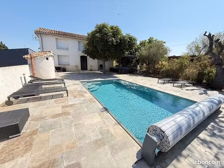 maison 7 pièces 205 m²