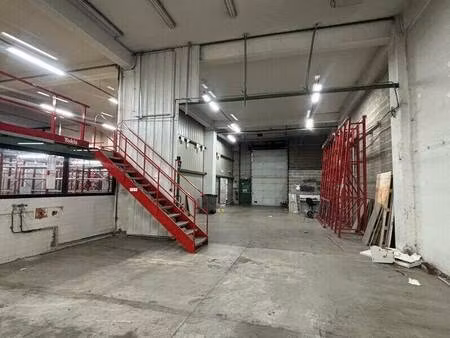 local d'activités à vendre