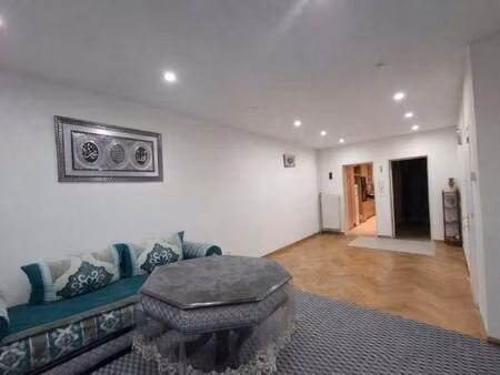 appartement à louer à hoboken € 1.200 (ljm1g) - empire estates | zimmo