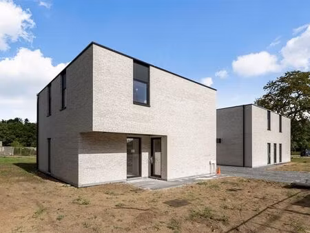 maison à louer à zoerle-parwijs € 1.400 (ljlru) | zimmo