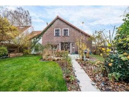 huldenberg : maison 3 chambres dans un environnement vert