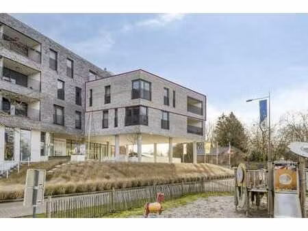 vivre avec vue sur l’église saint-léonard