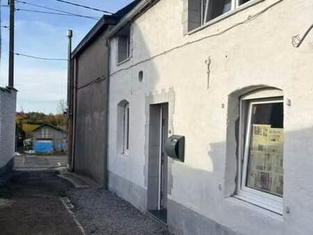 belle maison d'habitation