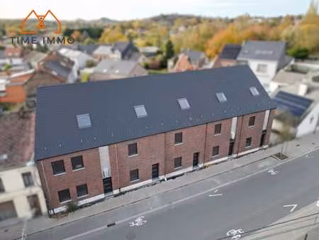 5 belles maisons en état de gros oeuvre