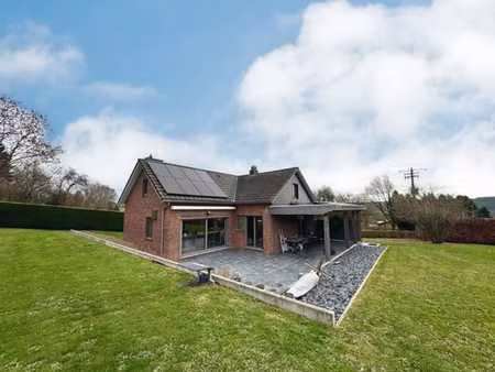 superbe villa - 3 ch avec garage et grand terrain