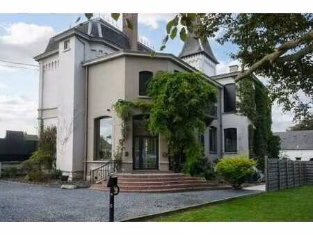 hôtel particulier avec salles de réception à tournai