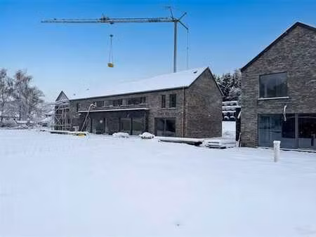 jolies maisons contemporaines avec belle situation