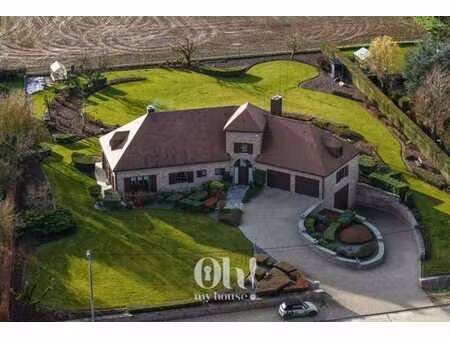 une propriété d’exception aux volumes rares à la bruyère