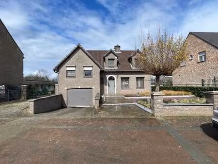 instapklare  energiezuinige open bebouwing met zwemvijver...