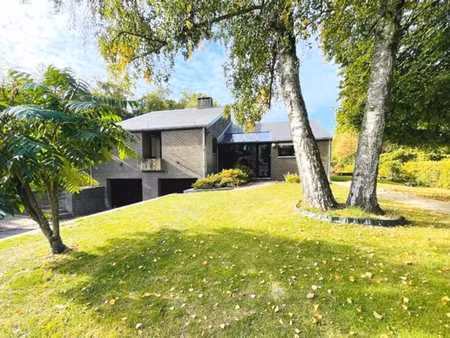 villa 4 façades à neupré dans un quartier résidentiel prisé