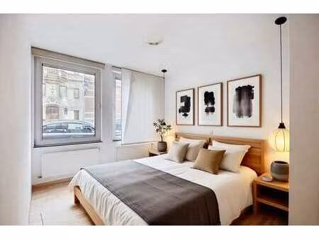 sablon : appartement 2-ch  2sdb dans la rue aux laines