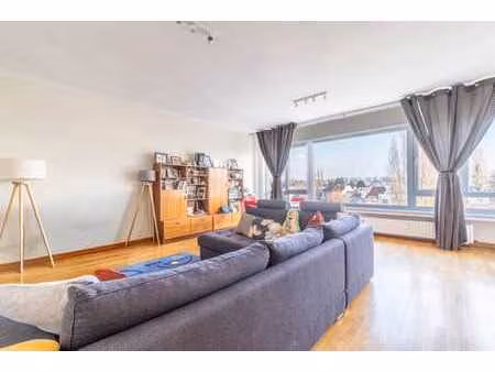 superbe appartement avec cave et terrasse !