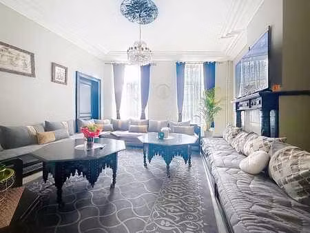 immeuble de rapport de 3 appartements + annexe