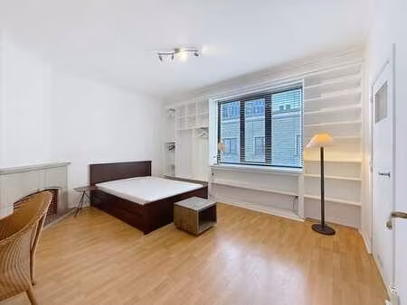 faire offre a partir de 189.000€ - beau studio proche de la