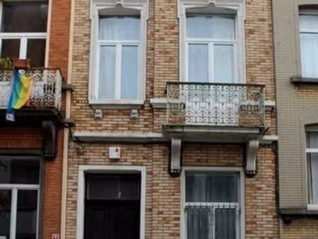 maison 2-façades  4 chambres  2 salles d'eau