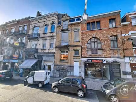 spacieuse maison unifamiliale à rénover (± 230 m²)