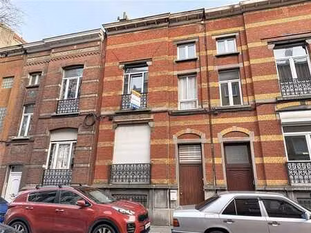 charmante maison unifamiliale 3 chambres (possibilité 4)