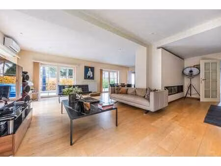 élégante villa familiale – 5 chambres et bureau indépendant