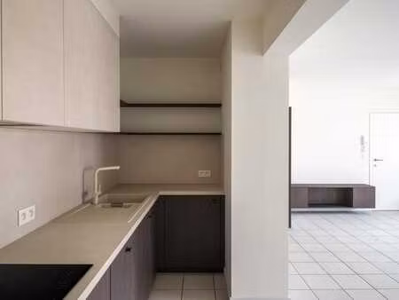 appartement rénové à 5 min de knokke-heist