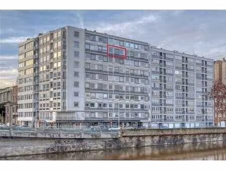 bel appartement de 103m² avec 3 chambres au 8eme etage - vu