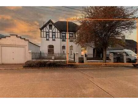 charmante maison jumelée à kruisem !