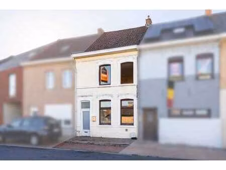 maison à vendre au centre de renaix