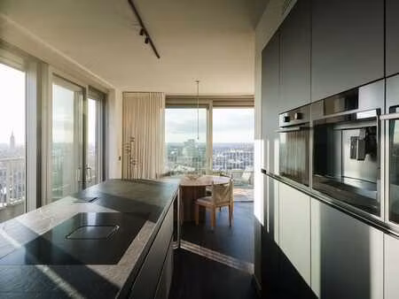 luxe penthouse (bj. 2021) met twee kamers en een uitzonde...