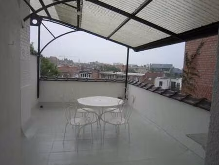 appartement meuble 1 chbre + terrasse  quartier thieffry