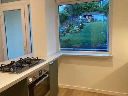 appartement souplex lumineux avec jardin