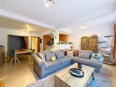 agréable appartement 1 chambre + 1 bureau