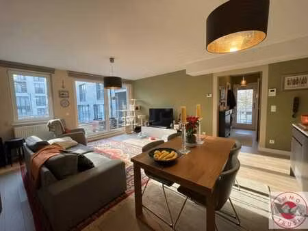 parc josaphat / superbe appartement de 80m²  terrasse  peb a