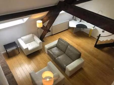 duplex à louer 1ch.- quartier européen.