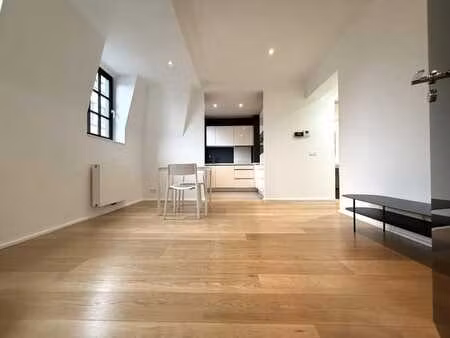 sablon - appartement 50m² - 1 chambre - rénové