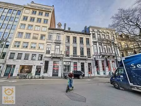 ensemble immobilier commercial-bureaux et résidentiel