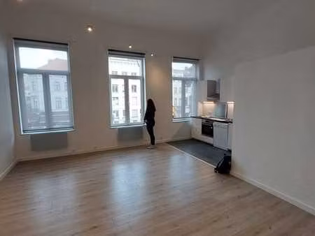 studio rénové 40 m² – centre-ville