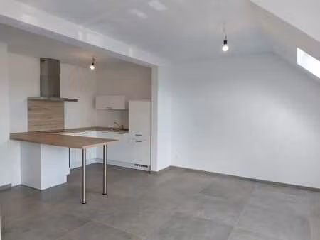 magnifique appartement 2 chambres avec balcon