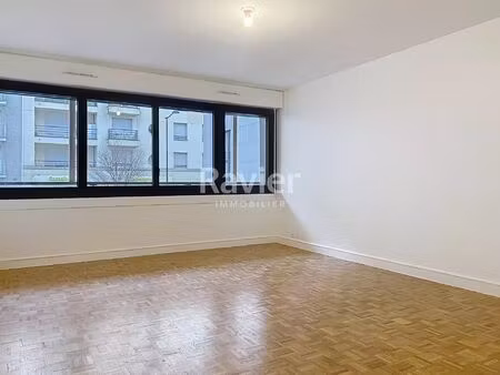 location appartement 4 pièces 80 m² à paris 15 (75015)