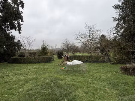 maison 80m2 / 3 chambres / extérieur